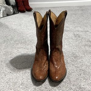 Cowboy Boots (Justin): 11-D, snakeskin, good condition